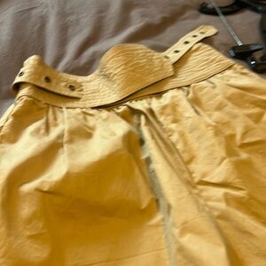 Moon River Shorts XS NWT